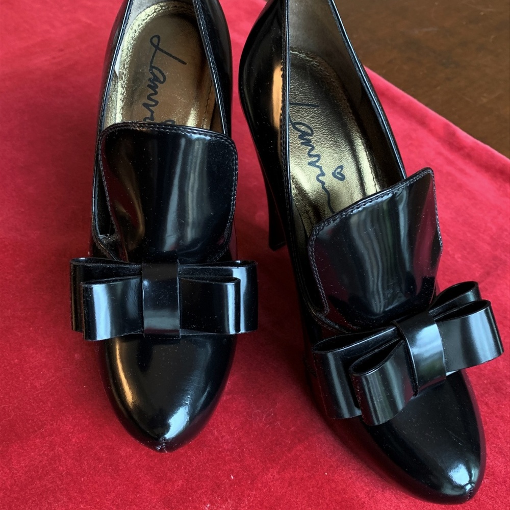 LANVIN BLACK PATENT HEELS BOOTIES LOAFERS 37 or 7 - Picture 8 of 8